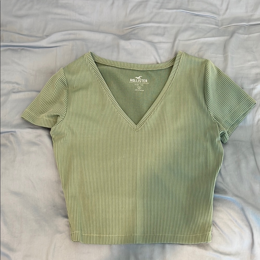 Hollister Green V-Neck Crop Baby Tee Top